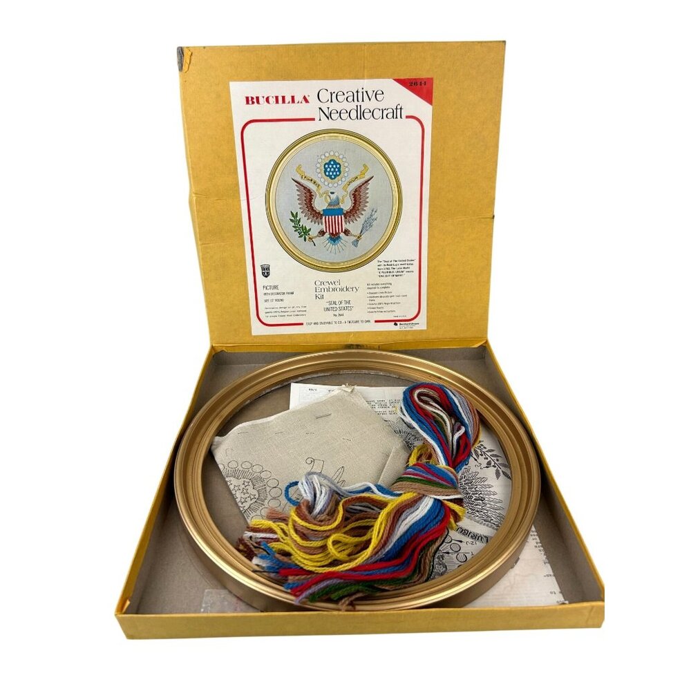 Bucilla Crewel Embroidery Needlecraft Kit Seal of United States 13" Round 2644